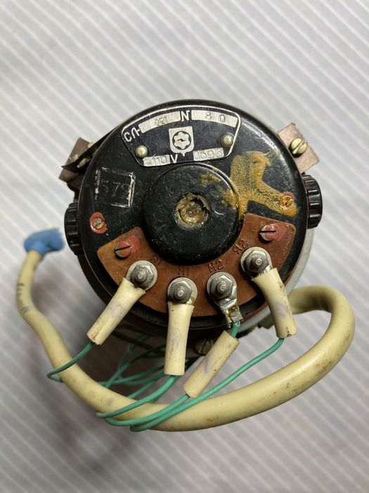 Двигун СЛ-211 двигатель з редуктором постійного струму 3600об/хв