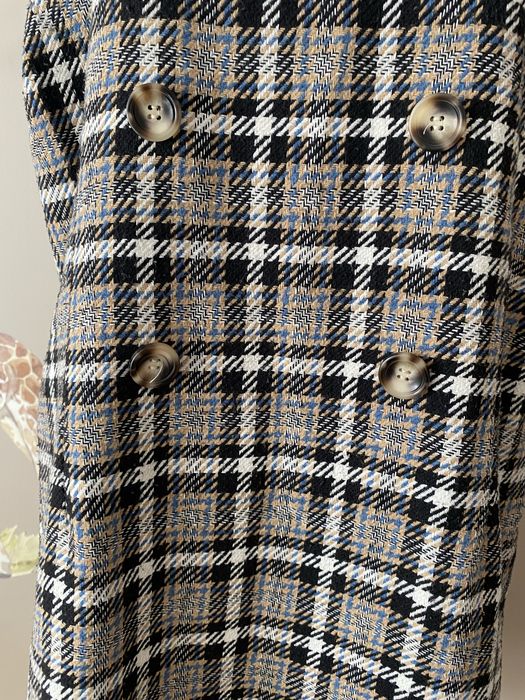 Sukienka na szelkach na zimę idealna na golf koszulę plus size