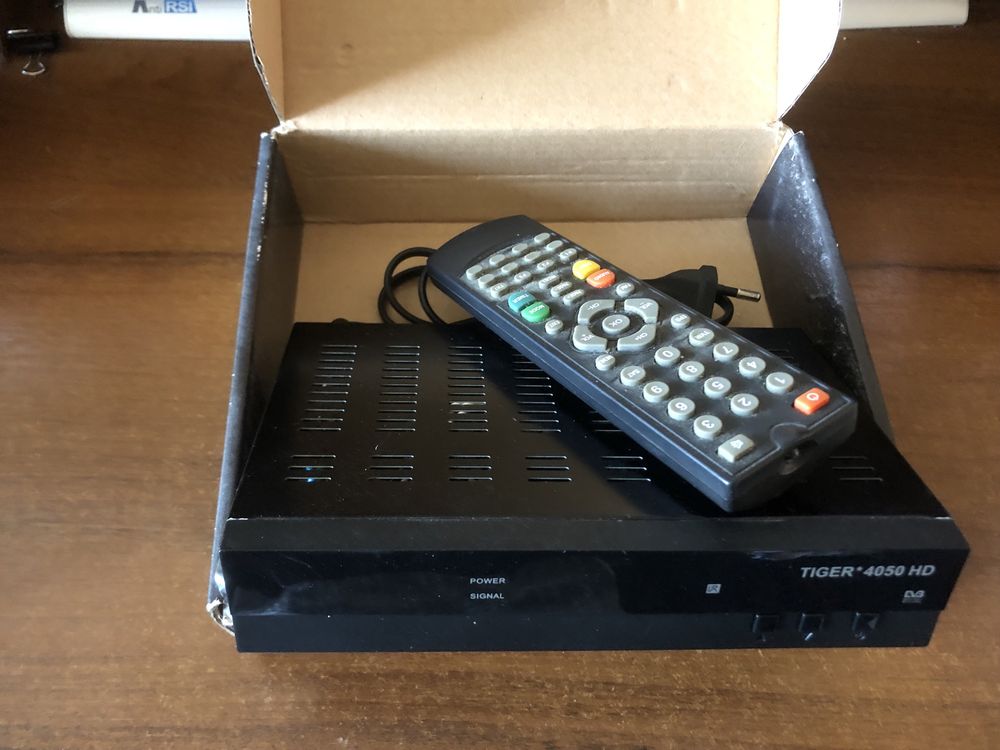Спутниковый ресивер tiger 4050 hd