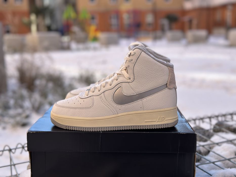 Оригінал Кросівки  NIKE W AIR FORCE 1 SCULPT DC3590-101