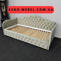 Нове ліжко в тканині