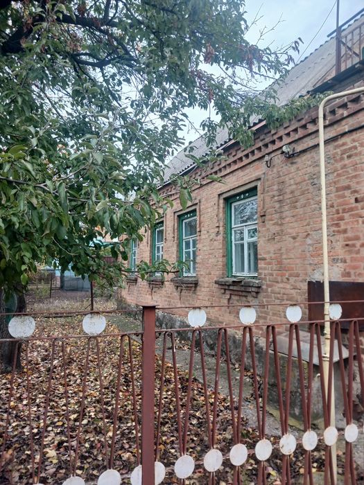 Продаж  добротного будинку  Катеринівка