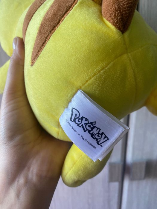 Іграшка пікачу оригінал