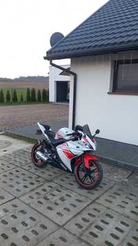 Yamaha YZF-R 125