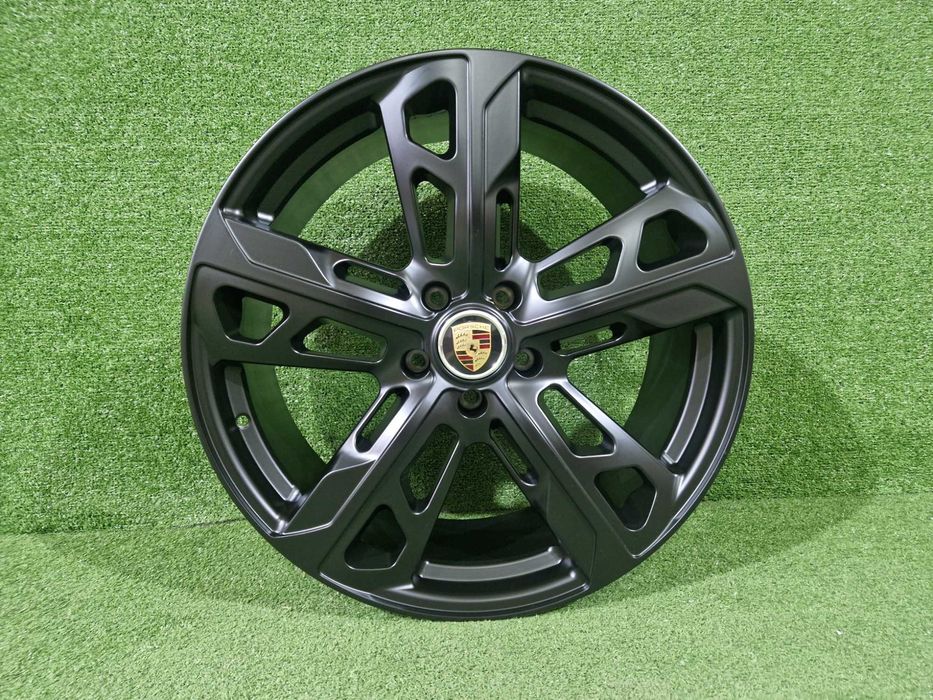 Диски R22 5x130 Porsche Cayenne Panamera — Satin Black DP15