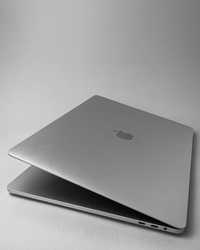 MacBook Pro 15 2017 16/512