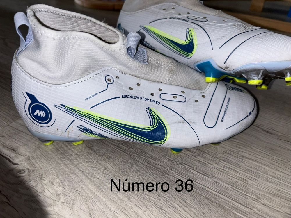 Chuteira futebol
