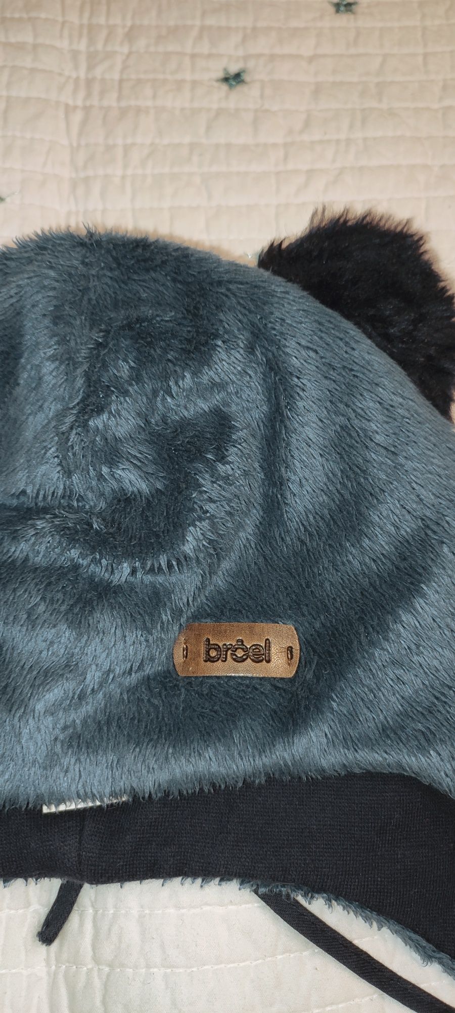Komplet czapka + szalik marki Broel 49 cm
