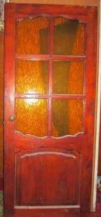 Міжкімнатні дерев'яні двері зі склом