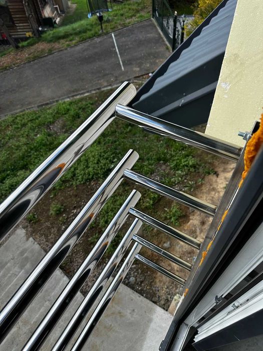 Balustrada szklana bezsłupkowa