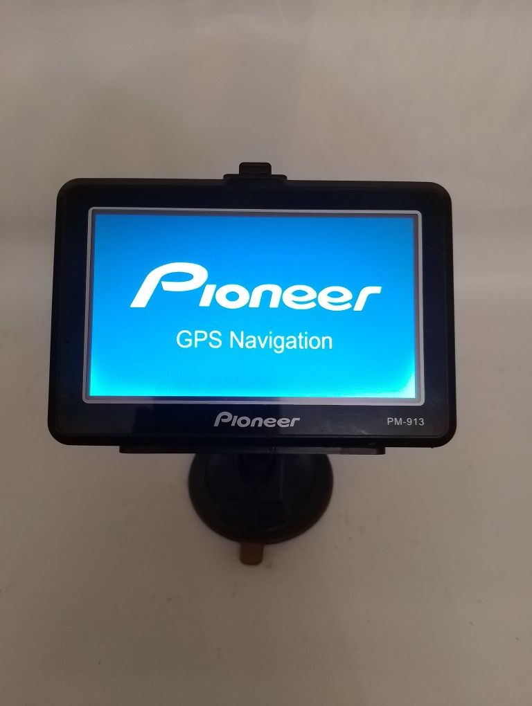 GPS навигатор Pioneer PM-913