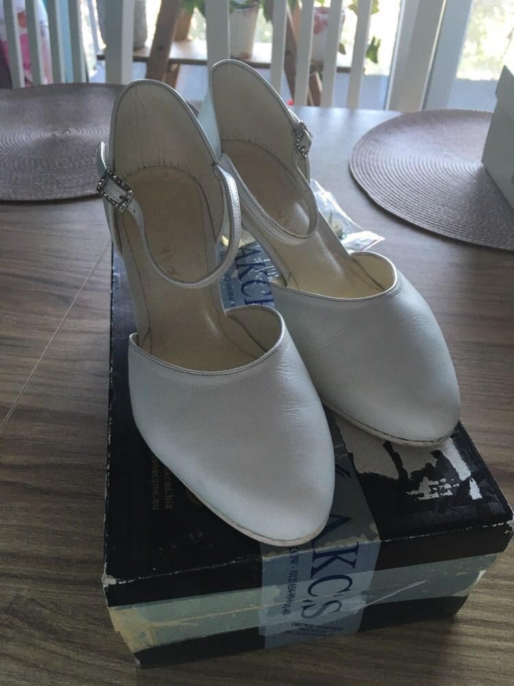 Buty ślubne, taneczne r. 37 | bdb