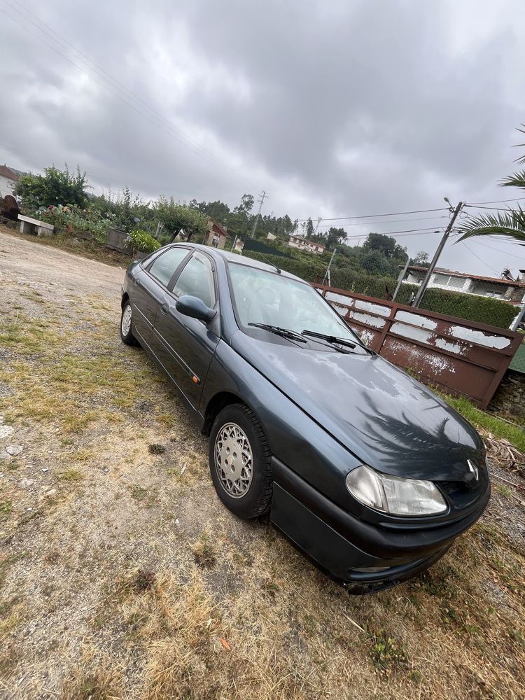 Renault laguna pronto a circular