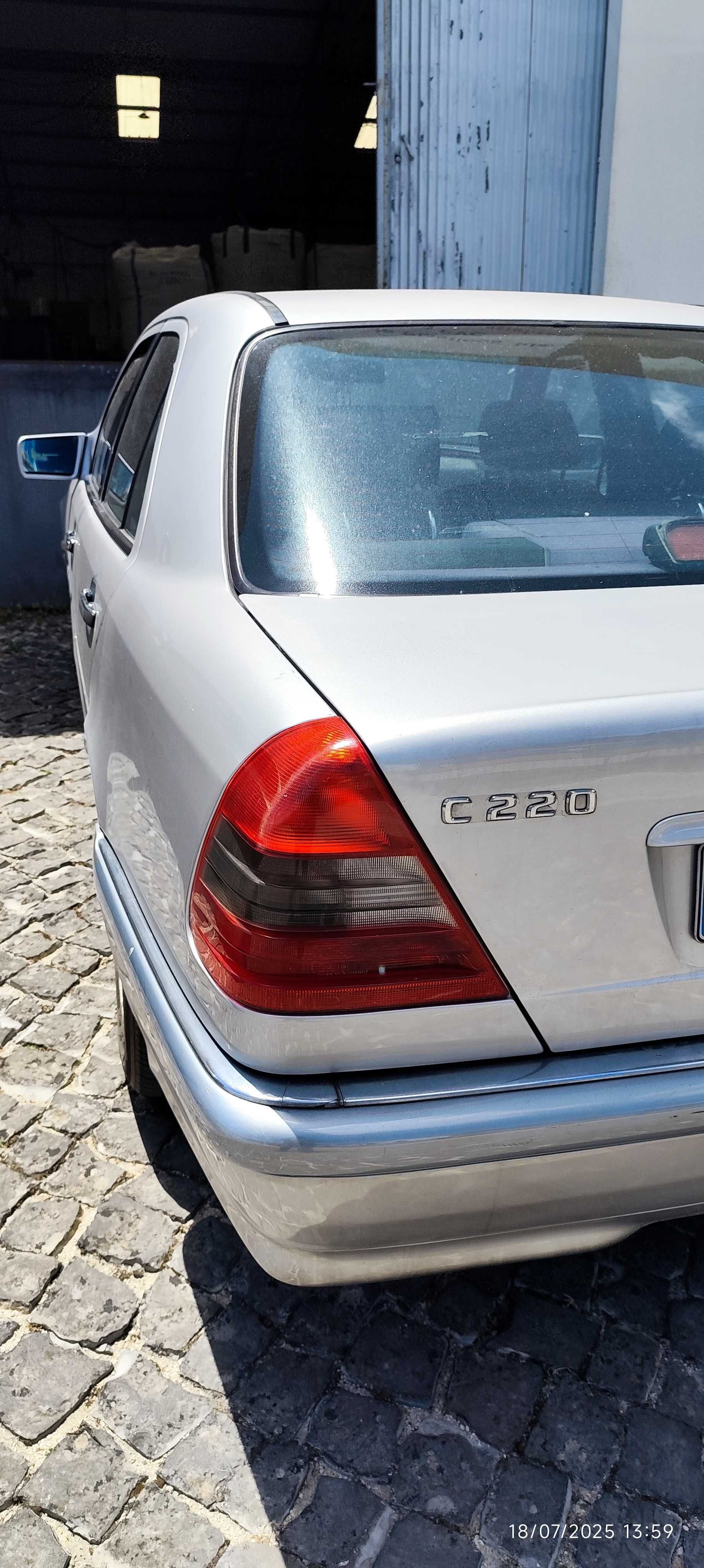 Vendo Mercedes C220 CDI de 1999