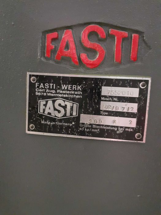 Nożyce krążkowe do kółek Fasti . Stan bdb