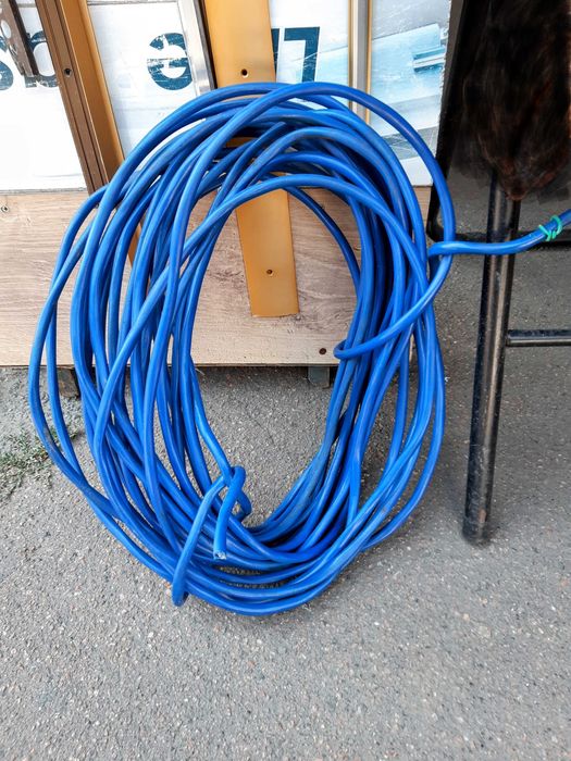 Кабель медный 4 х 1,5 мм² монолитный четырёхжильный СССР