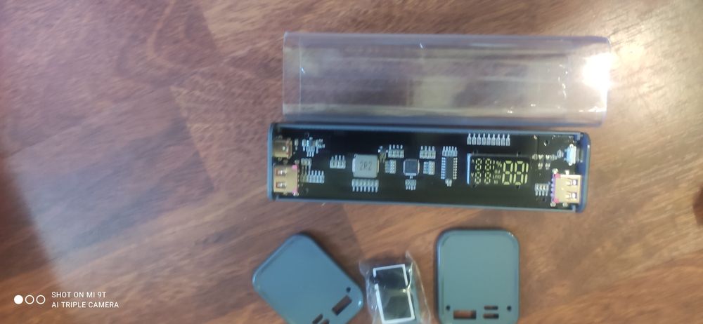 Корпус повербанку прозрачный 8х18650, QC, 22,5w, швидка зарядка