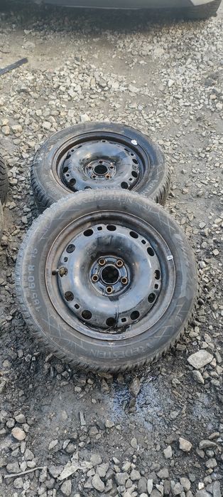 Komplet kół zimowych r15 VW Polo 6r Seat Ibiza Skoda Vredestein