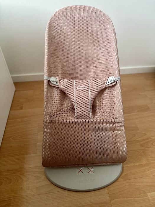 BABYBJORN Soft lezaczek BLISS Dusty pink