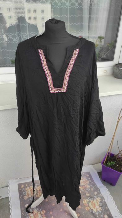 Długa overizowa sukienka Mia moda