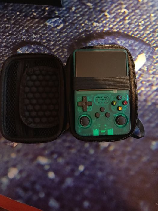 Портативна Приставка R36S (3000 Игр) + Чехол (Новая)