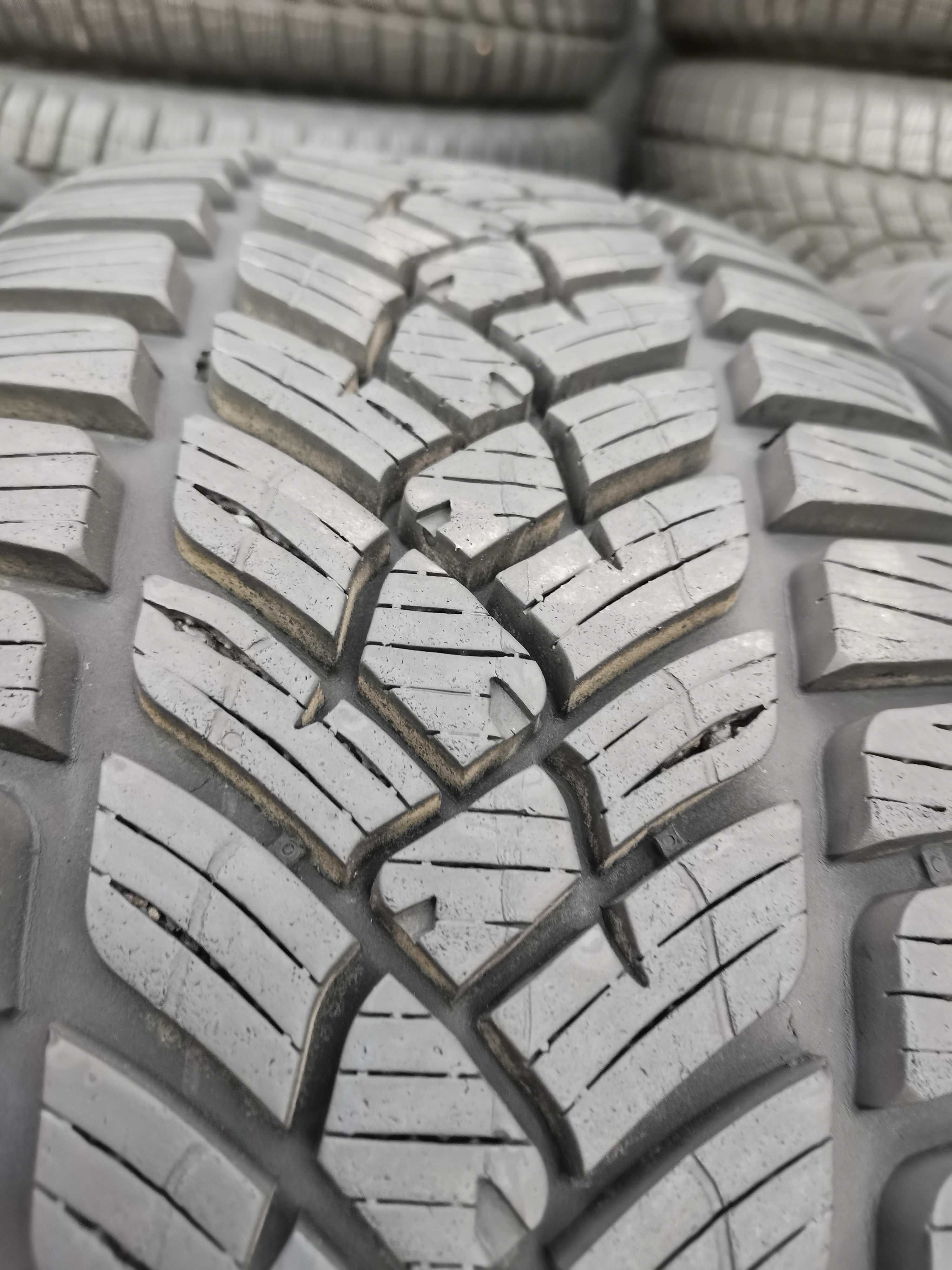 zima Fulda 205/55/16 z 2022r 8mm 4szt