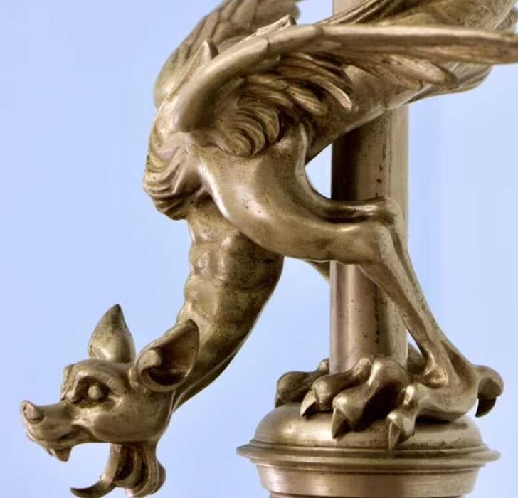 Антикварна люстра, готика, Ар-нуво, модерн