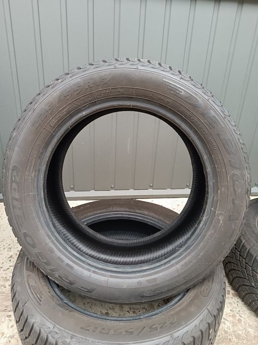 Зимові шини 225/55/17 Debica Frigo HP2