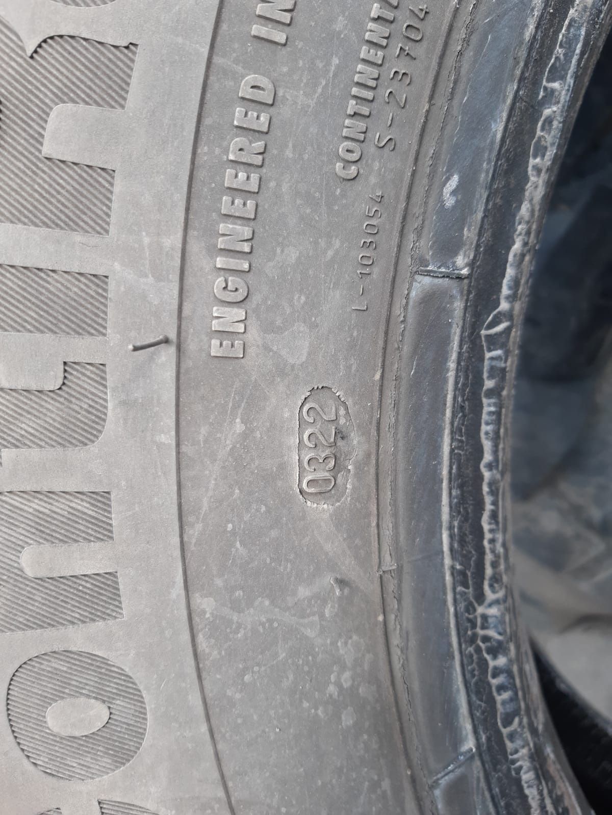 Komplet 315/80R22.5 Continental