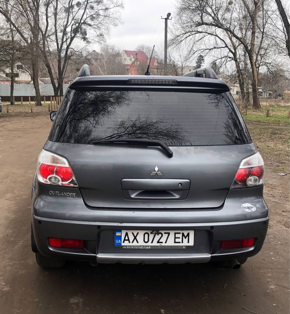 Mitsubishi outlander 2008