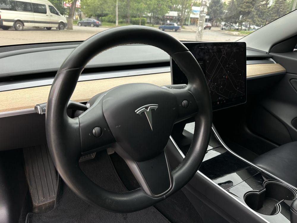 Tesla Model 3 65p ( внесок від 15% ) Твоє Авто Кривий Ріг