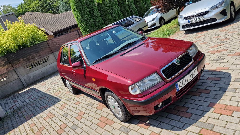 piękna Felicia, perfekcyjny stan, bez rdzy, niski przebieg