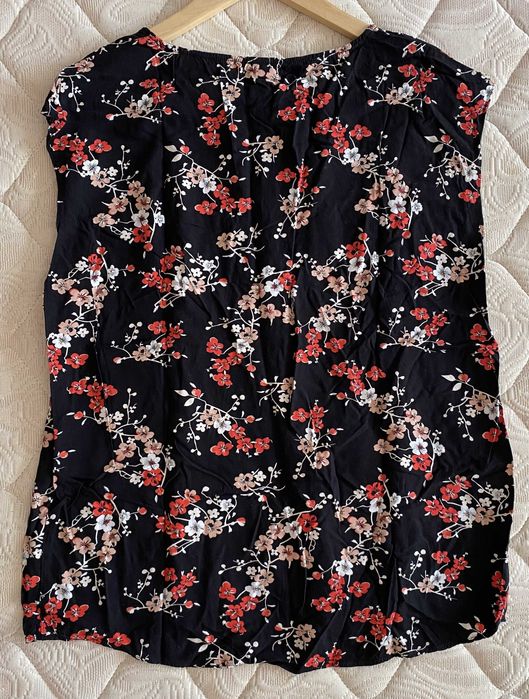 Blusa de manga cava com estampado floral da La Redoute