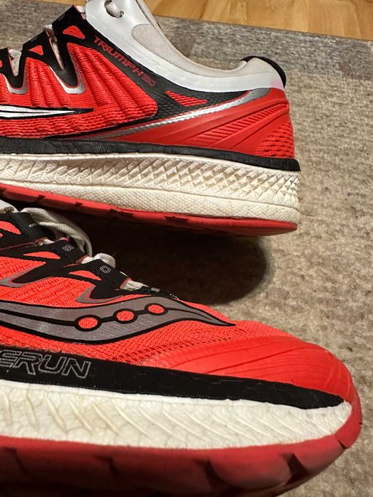 Жіночі кросовки Saucony. Сауконі