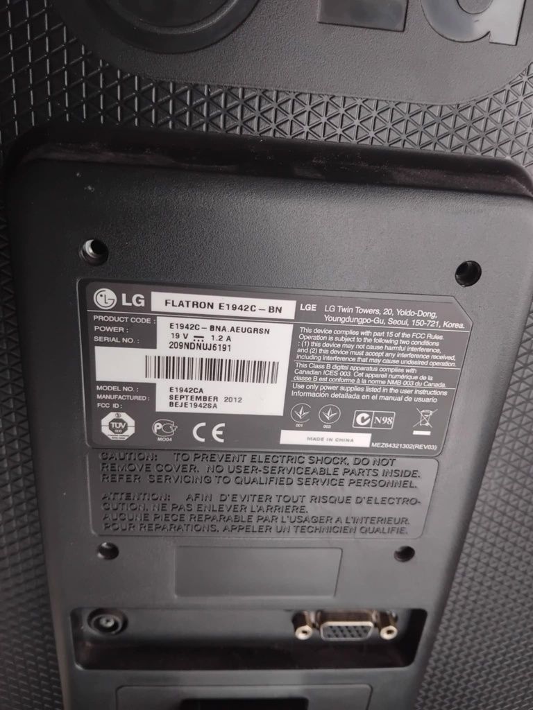 Sprzedam monitor do komputera