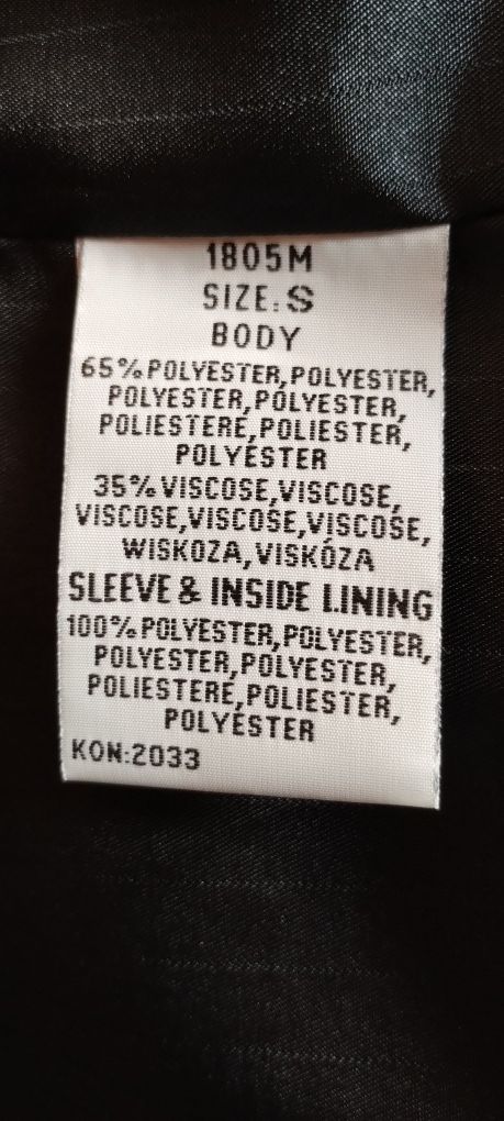 Marynarka Blend Dania  jest zdecydowanie marką dla wymagających,