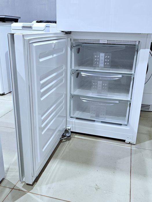 Холодильник Liebherr скло! Топ модель