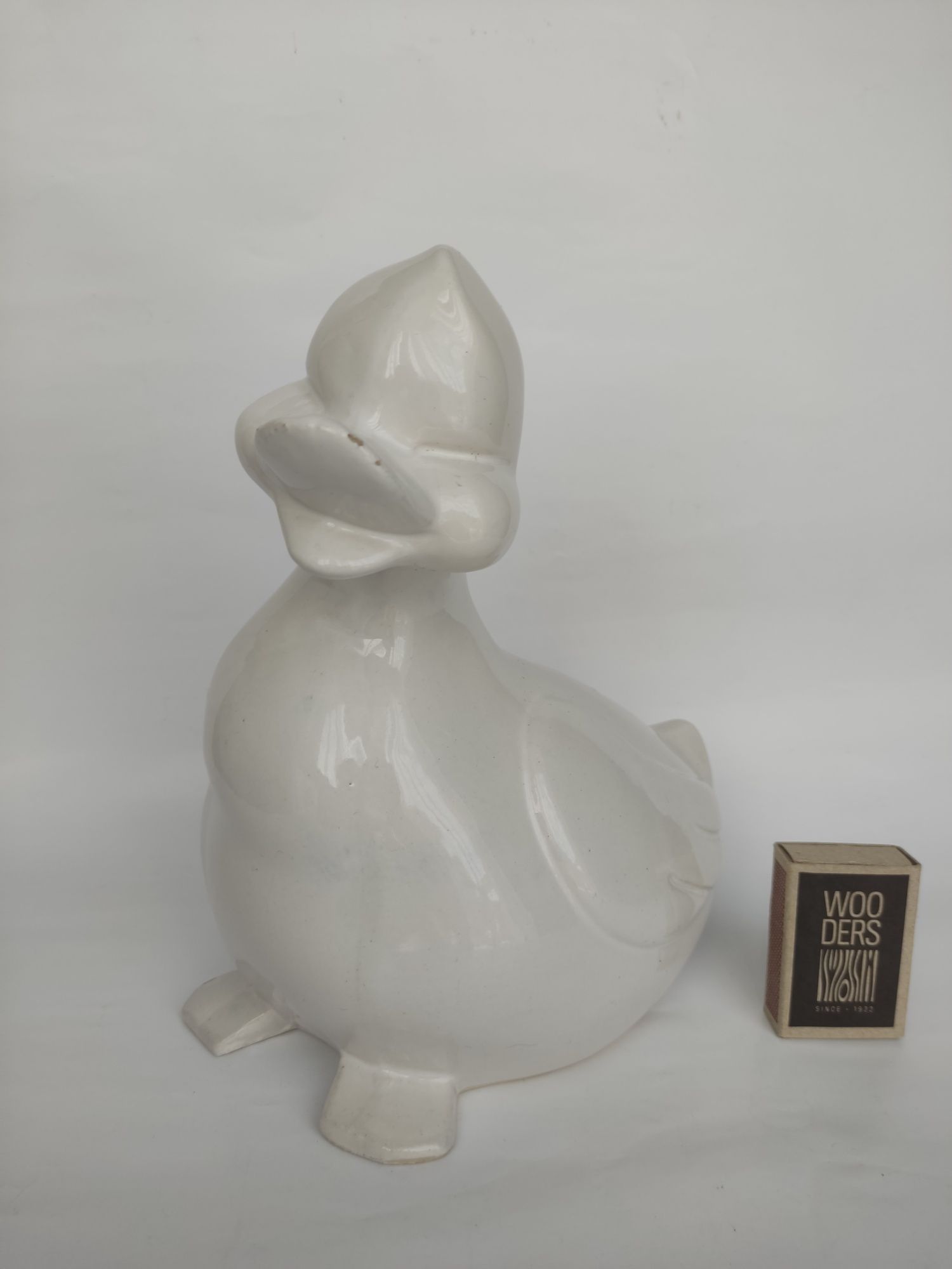 Figurka ceramiczna do oczka ogrodu Gąsior kaczorek