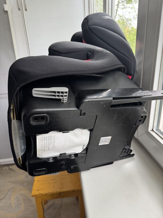 Recaro monza автокресло 3/12 лет izofix