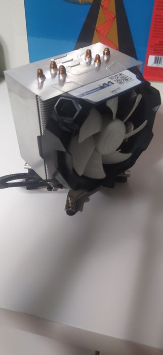 Кулер ARCTIC Freezer i11