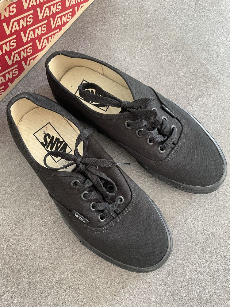 Vans кеди на шнурках 24 см устілка