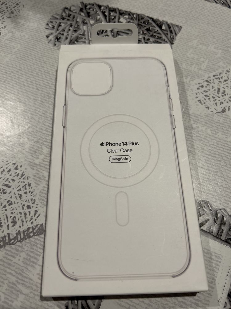Iphone 14 plus crystal case magsafe