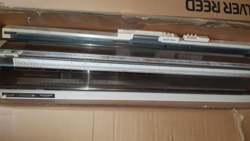 Вязальная машинка Silver