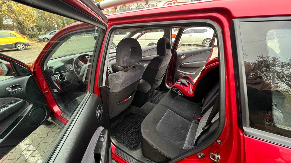 Mitsubishi Outlander 2.4 AT 2004