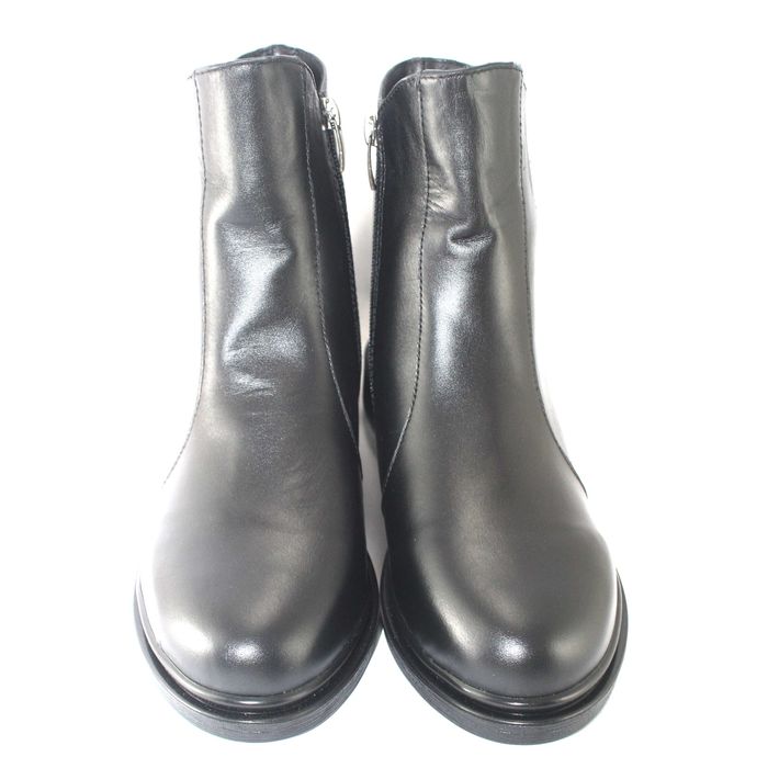 Зимові черевики жіночі напівчобітки на блискавці з натуральної шкіри