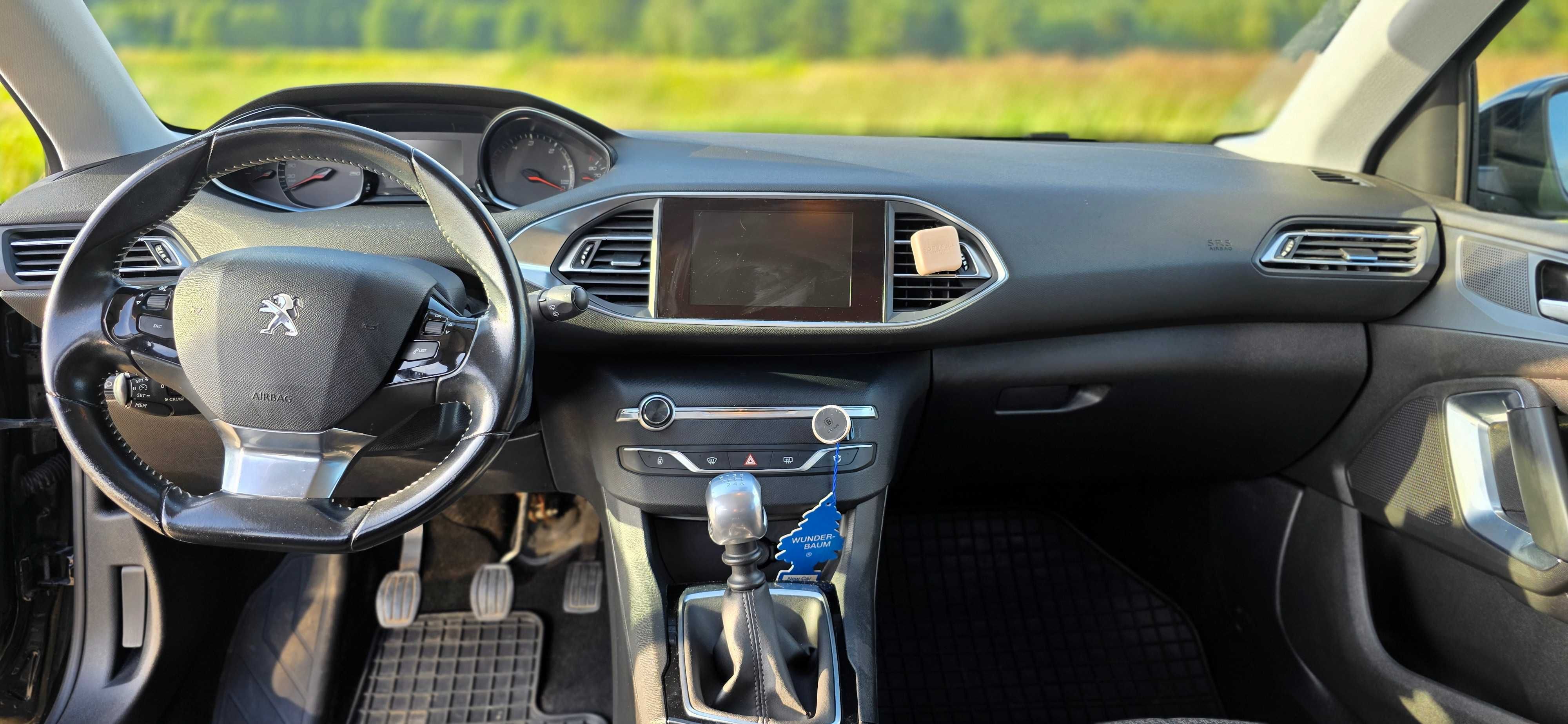 Peugeot 308 , Hatchback ,5 drzwi 1.5 HDI ,salon Polska , 114tyś km