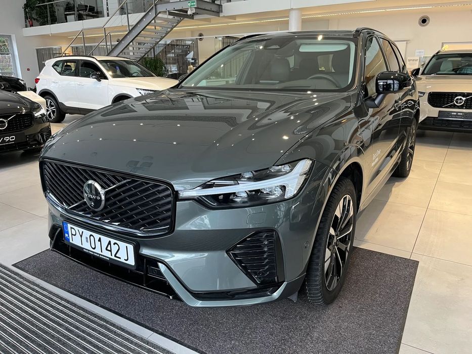 Volvo XC 60 T6 350KM Ultra Dark Auto do odbioru w lutym 2026! Auto demo