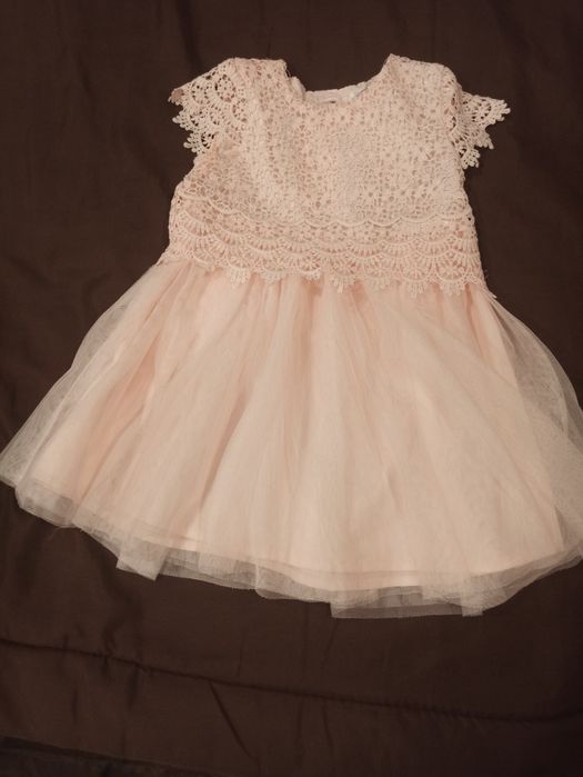 Sukienka rozmiar 74-80