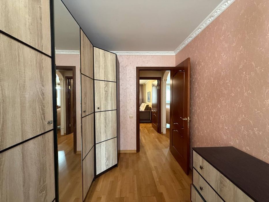 Добротная 3к на Бугском бульваре