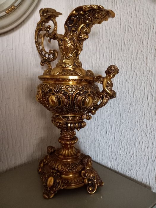 Jarrão antigo dourado